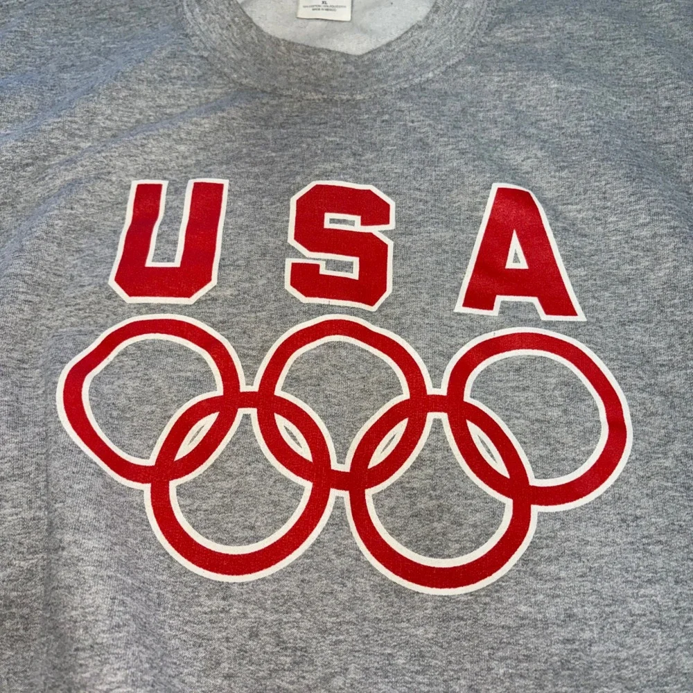 USA Olympics Sweatshirt Mens XL Gray Crewneck Gildan Heavy Blend American Flag - Picture 2 of 11